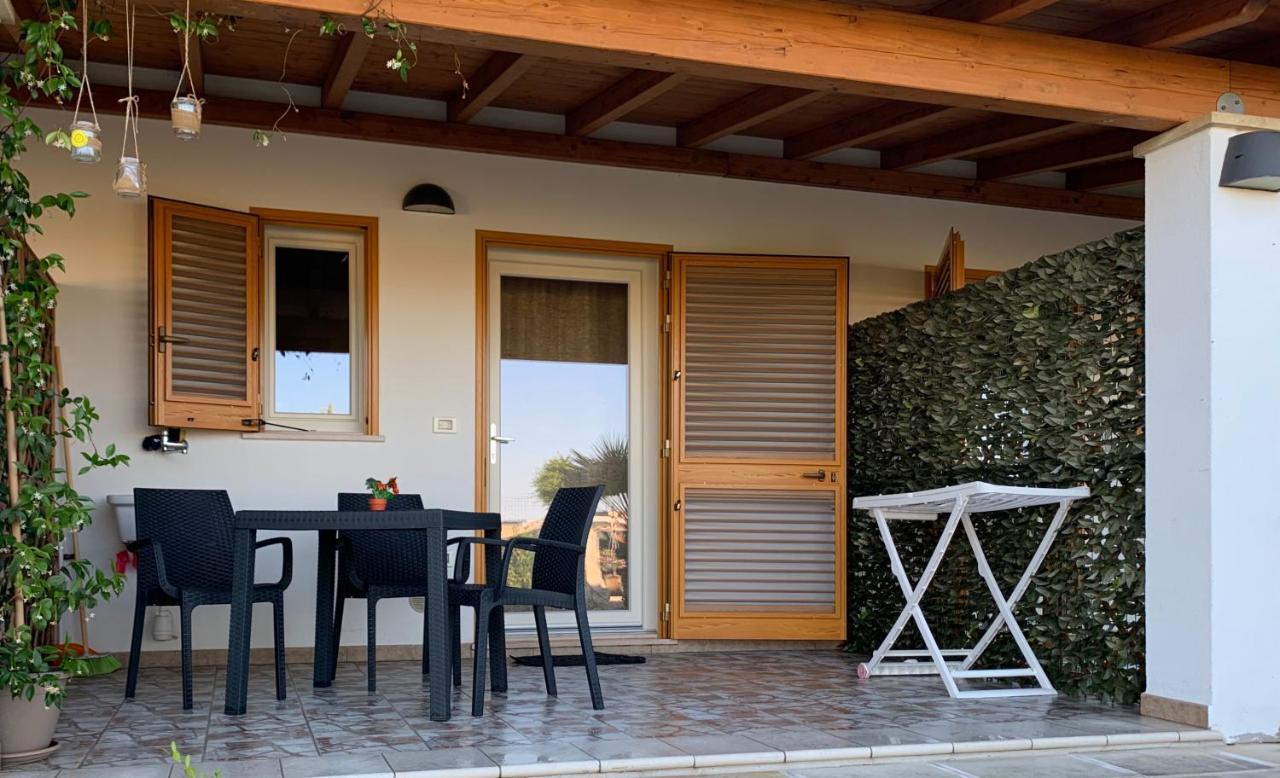 Masseria Capece Bed & Breakfast Uggiano La Chiesa Exterior photo