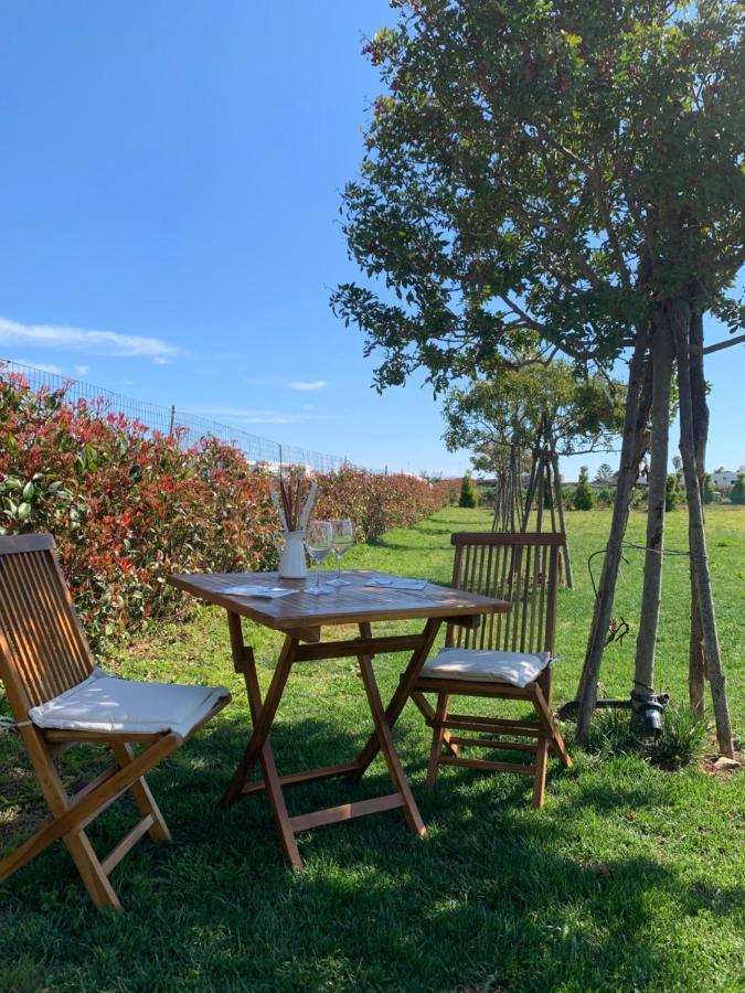 Masseria Capece Bed & Breakfast Uggiano La Chiesa Exterior photo